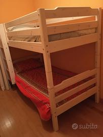 Letto a castello + letto matrimoniale