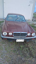 Jaguar xj6