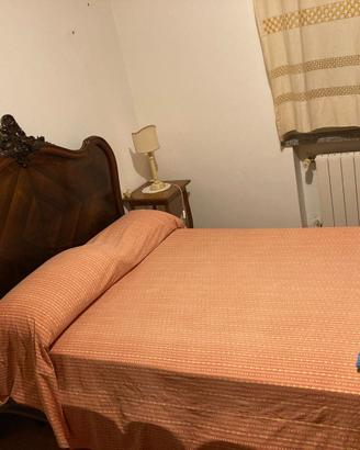 Letto in arte povera