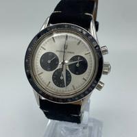 Universal Geneve compax 1950  884.475