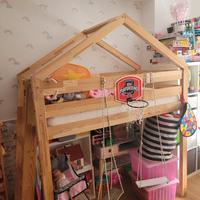 letto casetta in legno con rete e materasso