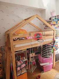 letto casetta in legno con rete e materasso