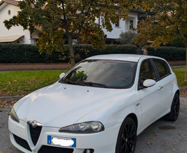 Alfa Romeo 147 gpl