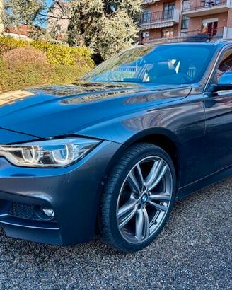 BMW 330 i 4x4 M Sport TETTO RETROC-FULL