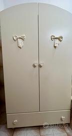 Armadio e cassettiera camera bambina/o