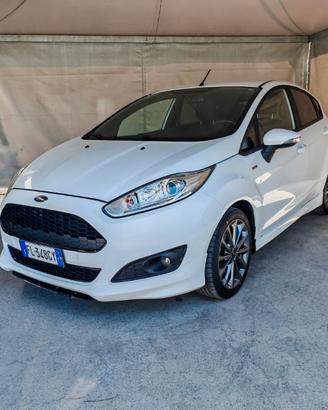 Ford Fiesta 1.5 TDCi 75CV 5 porte ST-Line