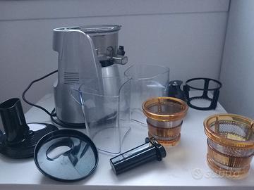 Estrattore succo vivo Kuvings