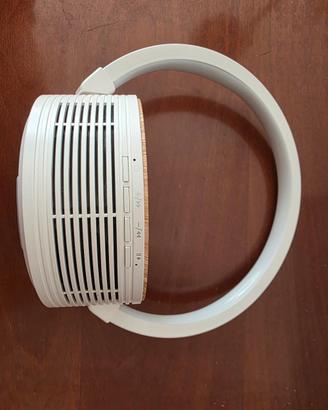 lampada led con ricarica wireless e cassa blu