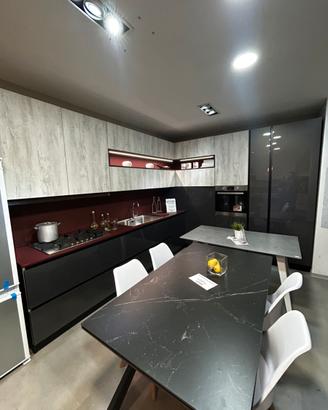 Cucina Angolare 365+280cm Mobilturi