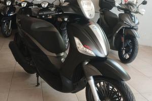 SPLENDIDO PIAGGIO BEVERLY 300 ABS SPORT BLACK