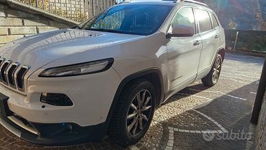 JEEP Cherokee - 2014