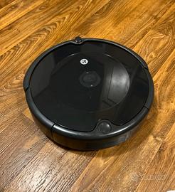 I Robot Roomba Aspira Pavimenti