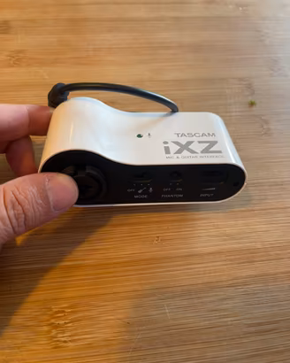 Interfaccia Audio Tascam iXZ ipad iphone