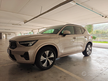 Volvo xc40 T4 PLUG-IN