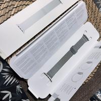 Cinturino Apple watch in maglia milanese