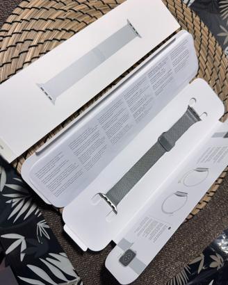 Cinturino Apple watch in maglia milanese