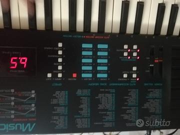YAMAHA PSR780 SINTETIZZATORE 