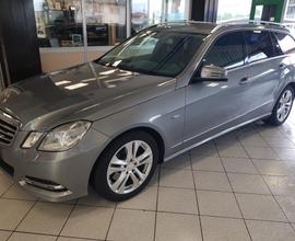 MERCEDES-BENZ E 250 CDI S.W. BlueEFFICIENCY Avan