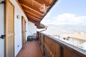 Casa a schiera a Collepietra con giardino e balcon