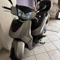 Kymco people 200 s