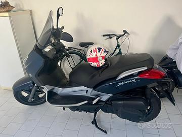 Yamaha xmax 125