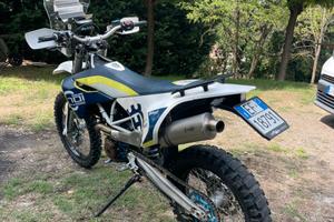 Husqvarna 701 Enduro / Rally