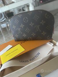 Pochette louis vuitton