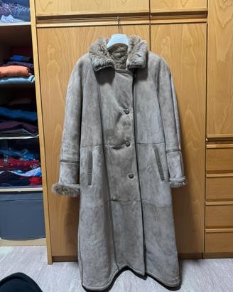 cappotto da donna in agnello shearling