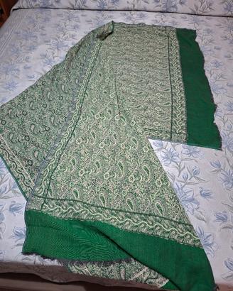 sciarpa verde fantasia jacquard 