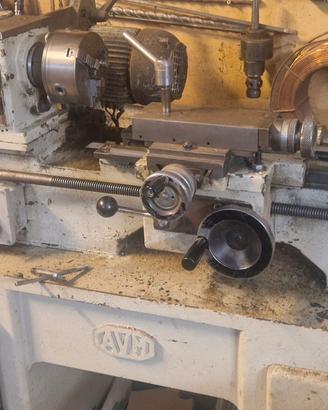 Tornio parallelo Angelini avm 125