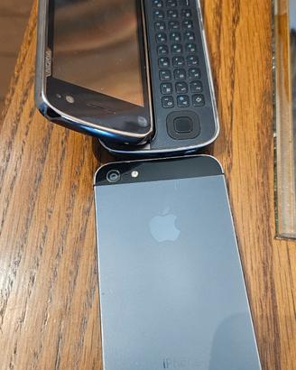 i phone e nokia