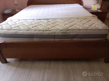 Letto matrimoniale doghe in legno e materasso ort