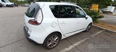 Renault Megane Scenic Xmod 1.5 Dci 110 CV