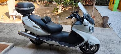 Suzuki Burgman Executive 650 - 2010