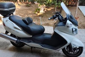 Suzuki Burgman Executive 650 - 2010