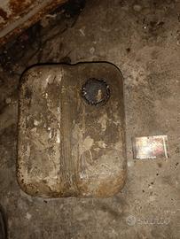 serbatoio benzina lambretta innocenti 125 d 150