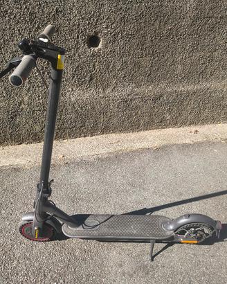Monopattino elettrico Xiaomi pro2