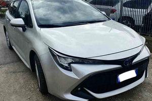 Toyota Corolla Touring Sports 1.8 Hybrid Business 