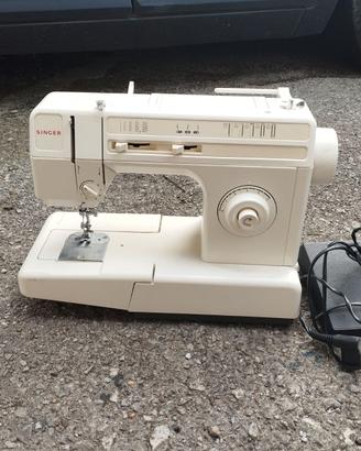Macchina da cucire Singer