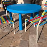 Tavolo + sedie da bambino