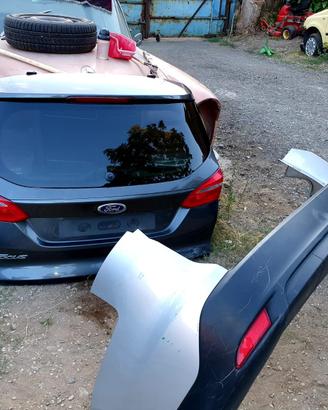 Ricambi   Ford focus 2017 più cambio automatico