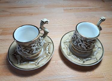 Coppia di tazzine Capodimonte - scena classica