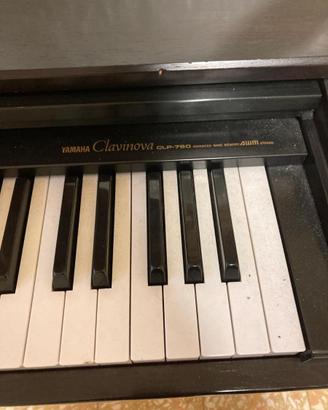 Piano Yamaha clp 760 clavinova