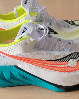 Saucony endorphin pro 4