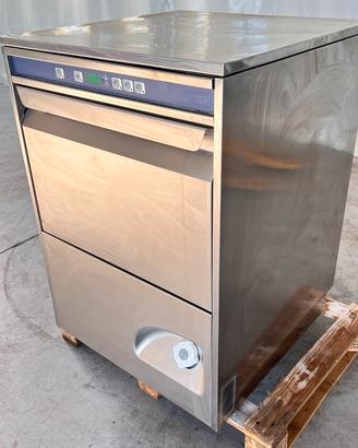 Lavastoviglie Electrolux cesto 50x50 380V