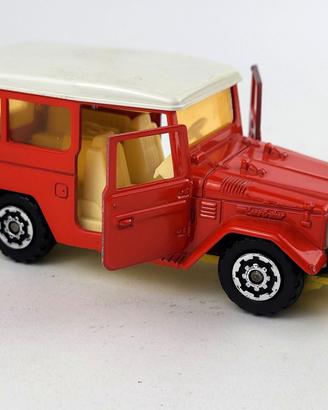 Majorette - Toyota Cruiser - scala 1:36