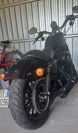 Harley Davidson Iron nero opaco