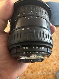 Sigma 17/35 2.8 attacco  nikon