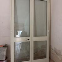 Porta finestra con serratura di sicurezza