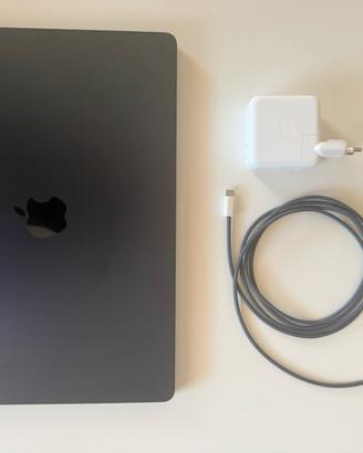 MacBook Air 15” M2 2023 – 8 GB RAM – 512 GB SSD